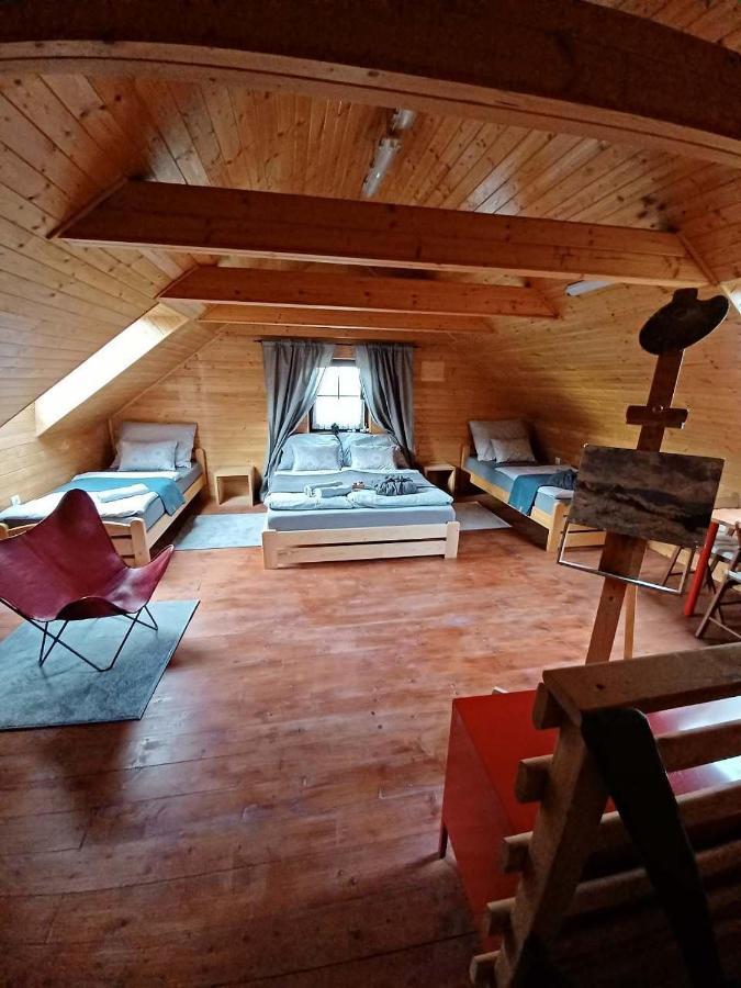 Ubytovani V Soukromi Na Sadove 906 - Valtice Bagian luar foto