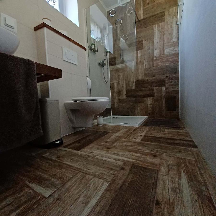Ubytovani V Soukromi Na Sadove 906 - Valtice Bagian luar foto